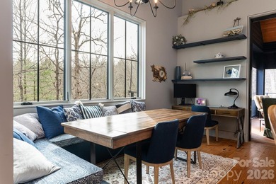 Luxury mountain living at its finest in this one-level, stunning - photo 16
