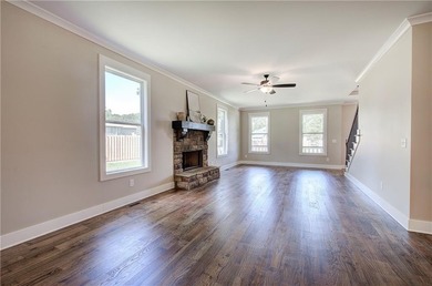 Welcome home to your gated retreat by the river! Luxury Living - photo 16