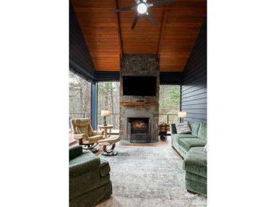 Luxury mountain living at its finest in this one-level, stunning - photo 22