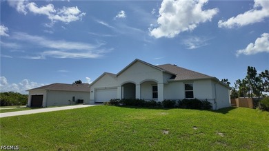 Welcome to this beautiful 3-bedroom, 2-bathroom 2024-built home - photo 3