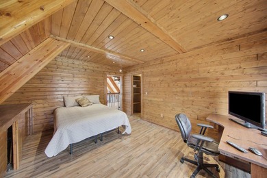 A private, appealing retreat set on 12+ wooded acres in Irish - photo 24