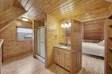 A private, appealing retreat set on 12+ wooded acres in Irish - photo 25