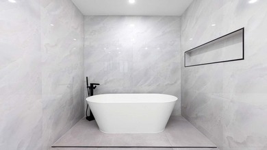 Beautifully renovated and completely move-in ready! This - photo 13