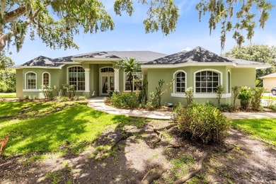 East Lake Tohopekaliga Home For Sale in ST Cloud Florida