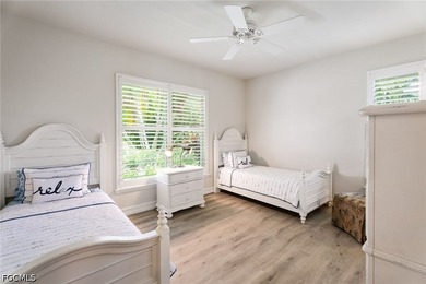 Welcome to an exclusive waterfront opportunity in the - photo 34