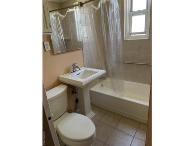 Baydale Co-Op. Renovated 1 Bedroom. Close to Shops, Bus, LIRR - photo 7