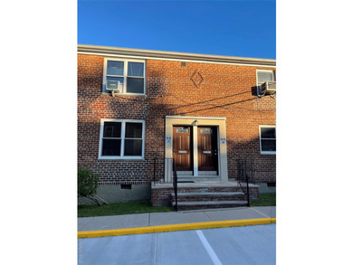Baydale Co-Op. Renovated 1 Bedroom. Close to Shops, Bus, LIRR - photo 10