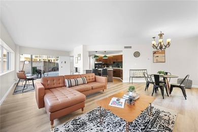 Your Ideal Updated Mid-Century Condo in the Heart of Orange - photo 1