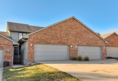 Lake Condo For Sale in West Des Moines, Iowa