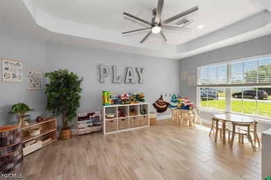 Welcome home to this beautifully upgraded 2020 single-family - photo 5
