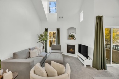 Sacramento River - Yolo County Condo For Sale in West Sacramento California