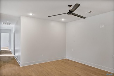 Waterfront Property in RBC! Completely Renovated, Almost new! - photo 16