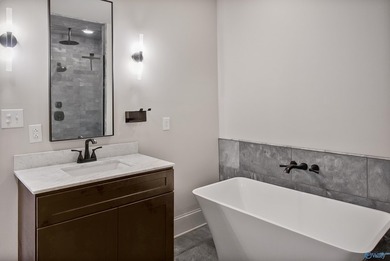 Waterfront Property in RBC! Completely Renovated, Almost new! - photo 28
