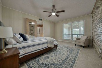 Sitting on the water in Hideaway Lake, this spacious 4-bedroom - photo 30