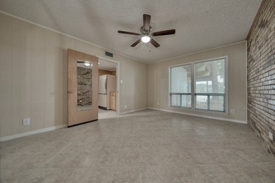 Sitting on the water in Hideaway Lake, this spacious 4-bedroom - photo 31