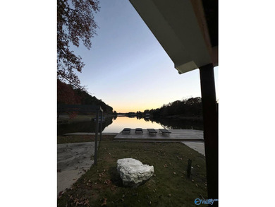 Waterfront Property in RBC! Completely Renovated, Almost new! - photo 41
