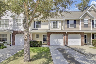 (private lake, pond, creek) Home For Sale in Goose Creek South Carolina