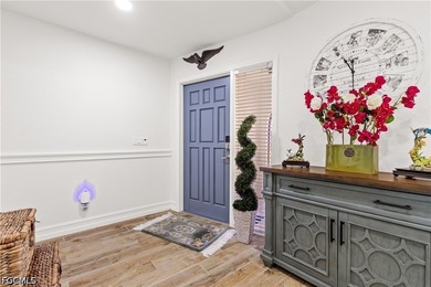 Completely remodeled pool home in the highly desirable Rose - photo 4