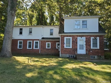 A great Investment Opportunity in Suffolk County. A rare, Legal - photo 3