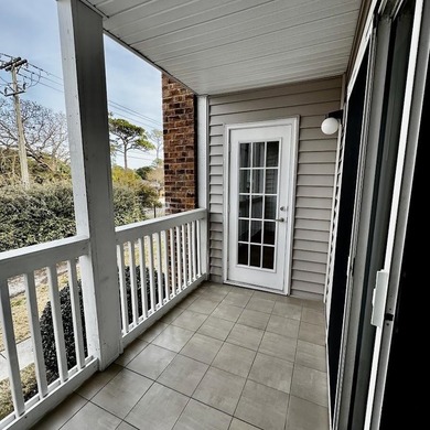 LOCATION, LOCATION, LOCATION. Welcome to this long-term rent - photo 22