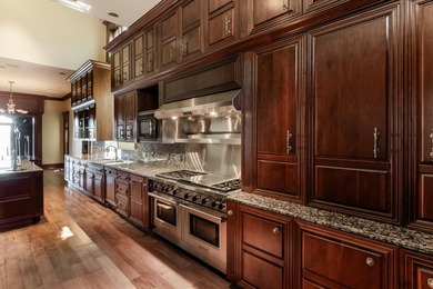 PREMIERE WATERFRONT ESTATE -- REIMAGINED FOR MODERN COASTAL - photo 35