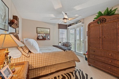 One of the most extraordinary oceanfront properties on Holden - photo 36