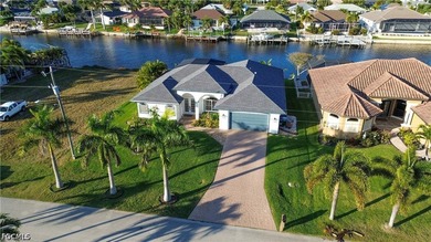 SW Cape Coral GULF ACCESS POOL Home. FULLY REMODELED 2179 sqft,3 - photo 1
