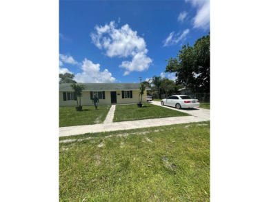 Clear Lake - Palm Beach County Home For Sale in West Palm Beach Florida