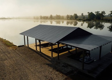 This 484+/- acre turnkey estate in Jones County is a rare find - photo 6