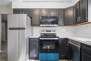TWO FOR ONE! Check out these two homes totaling 5 bedrooms and 3 - photo 15