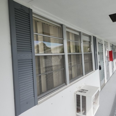 Great value for this sparkling professional cleaned condo. Walk - photo 25