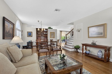 Beautiful 4BR/2.5BA pool home located on a quiet cul-de-sac in - photo 7