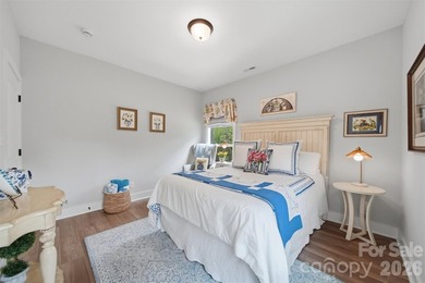 Custom home in a gated community, offering access to lake - photo 28