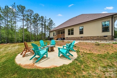 Custom home in a gated community, offering access to lake - photo 36