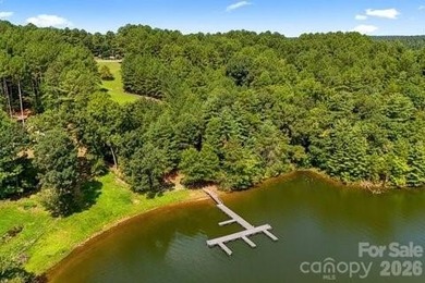 Custom home in a gated community, offering access to lake - photo 41