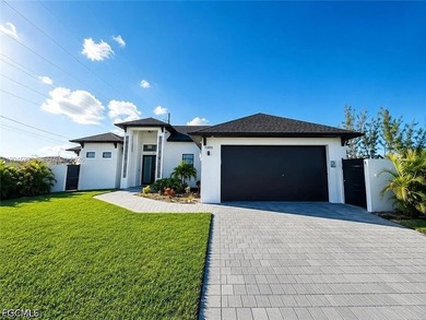 Welcome to a home that truly feels brand new! This beautifully - photo 1