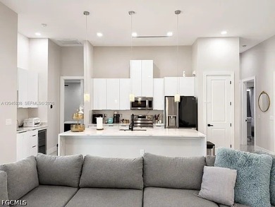 Welcome to a home that truly feels brand new! This beautifully - photo 5