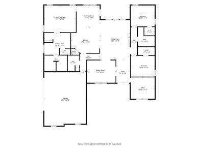 Custom home in a gated community, offering access to lake - photo 48