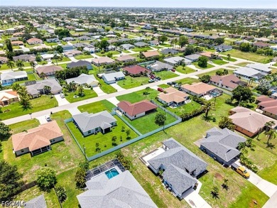 Welcome home to this beautifully remodeled 3-bedroom, 2-bathroom - photo 6