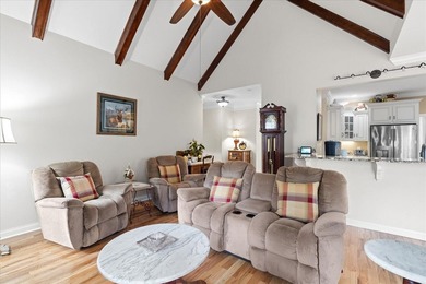 ***SELLER WOULD AGREE TO PAY A PORTION OF BUYERS CLOSING COSTS - photo 10