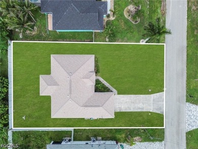 Ready to move into this beautiful 2006 home with 1,837 square - photo 4