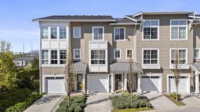 WATERFRONT 3 bed/2.5 bath townhome in Polygon's Beaufort Landing - photo 3