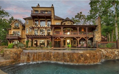 Set along the pristine shores of Lake Blue Ridge and just - photo 3
