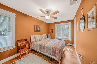 Beautifully maintained ranch built in 1992, offering comfort - photo 15
