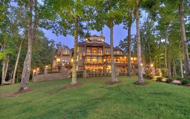 Set along the pristine shores of Lake Blue Ridge and just - photo 8