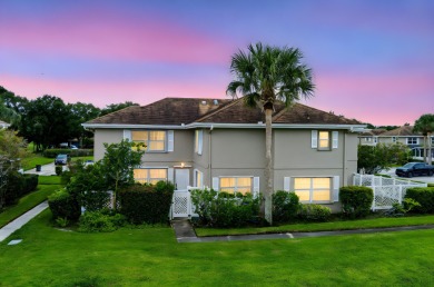 Lake Townhome/Townhouse For Sale in Palm City, Florida