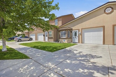 MLS# 292991 Beautifully maintained one-story townhome featuring - photo 25