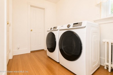 Welcome to this unique historic turn-of-the-century colonial - photo 25