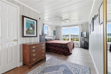 Unduplicated 3+ acre rambling waterfront estate on Lynnhaven Bay - photo 27