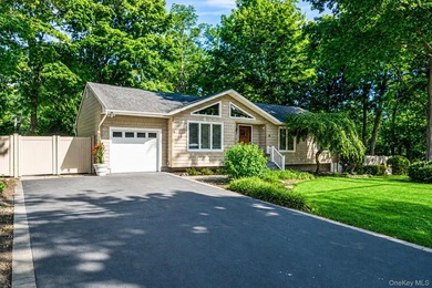 Beautifully maintained ranch built in 1992, offering comfort - photo 30